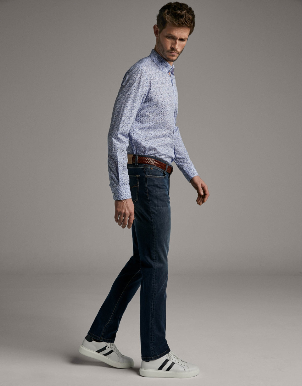 Blue stone-washed jeans - Man - SS2020 | Roberto Verino