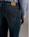Pantalón vaquero azul stone washed - Hombre | Roberto Verino
