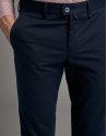 Pantalón chino azul marino