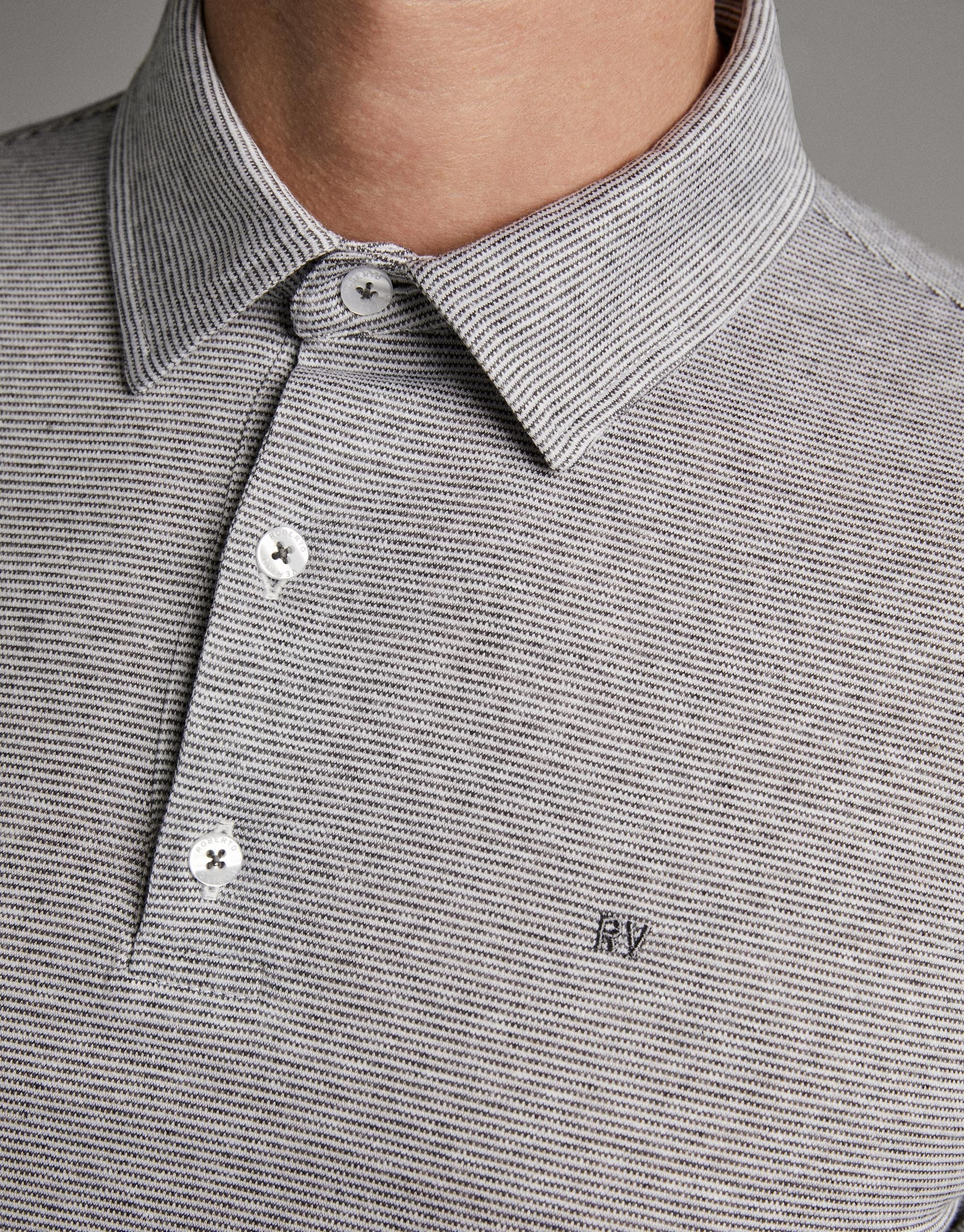 Polo mil rayas gris melange - Hombre - PV2020 | Roberto Verino