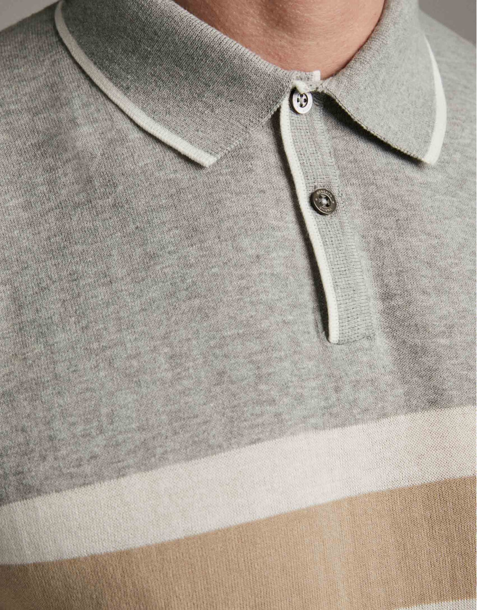 Polo tricot gris con tostado y blanco - Hombre | Roberto Verino