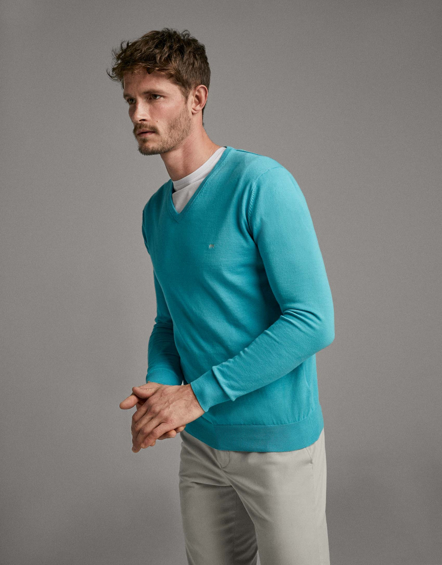 Jersey cuello pico aguamarina - Hombre - PV2020 | Roberto Verino
