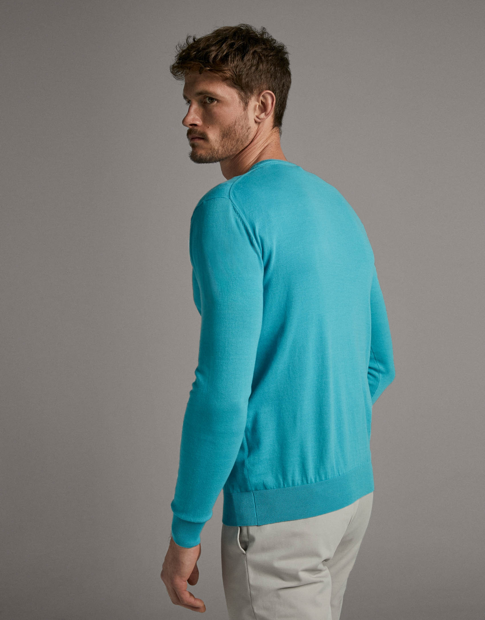 Aquamarine, turtleneck sweater - Man - SS2020 | Roberto Verino