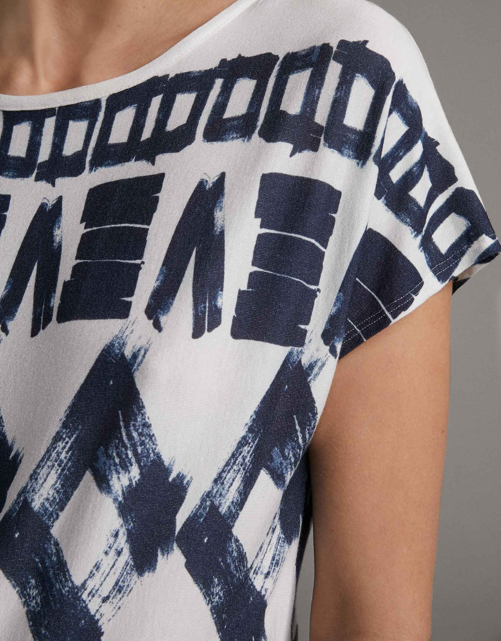 Camiseta estampado geométrico azul - Mujer | Roberto Verino