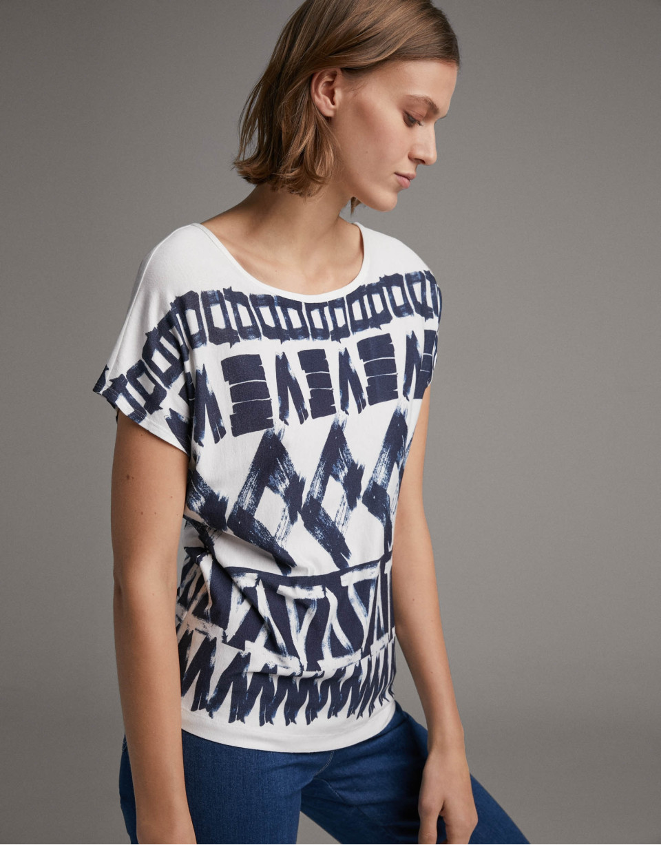 Camiseta estampado geométrico azul - Mujer | Roberto Verino