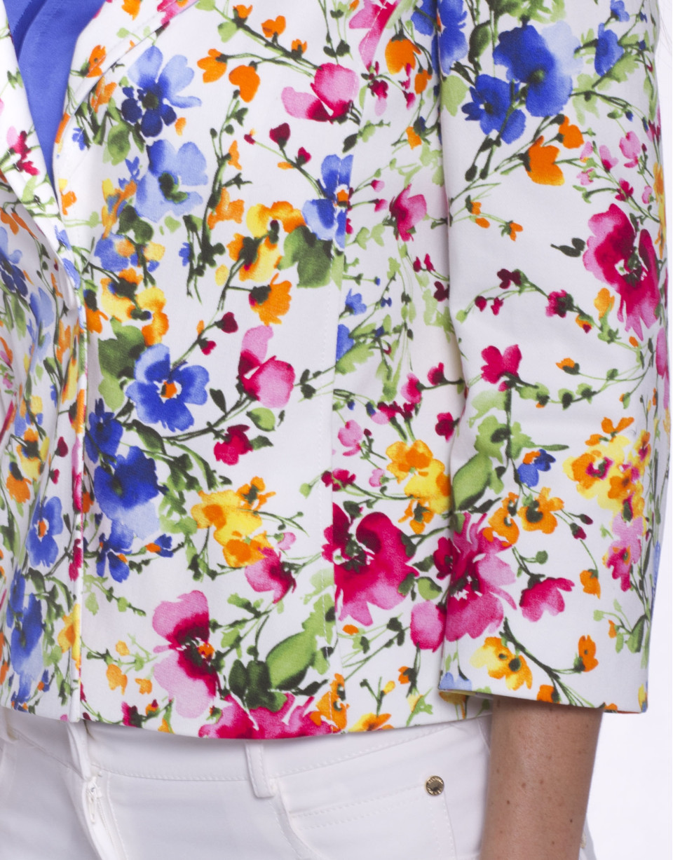 Chaqueta estampado silvestre 