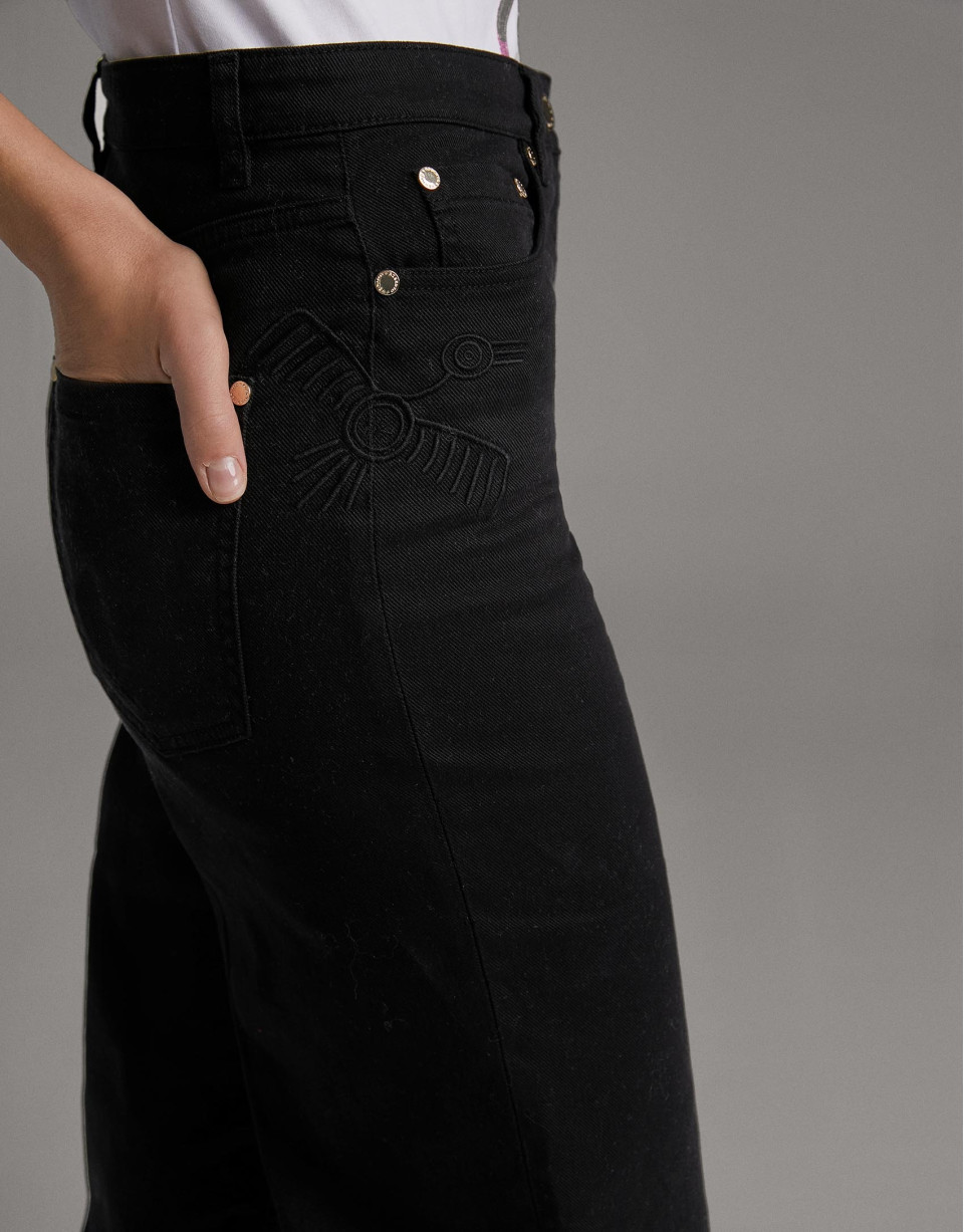 Black bell bottom jeans  - Woman - SS2020 | Roberto Verino