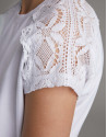 Beige short-sleeve top with chantilly lace | Roberto Verino