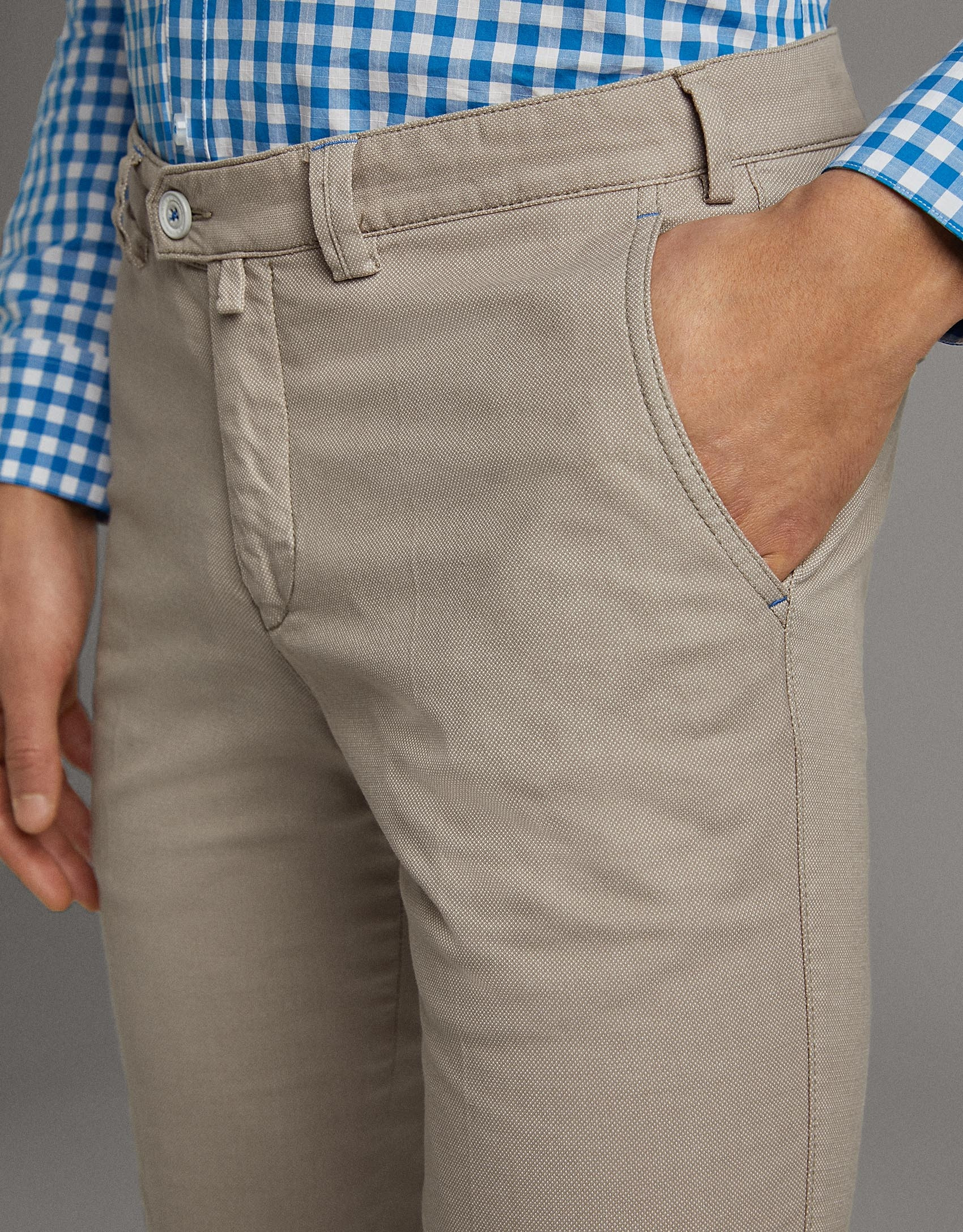Pantalón chino estructura visón - Hombre | Roberto Verino