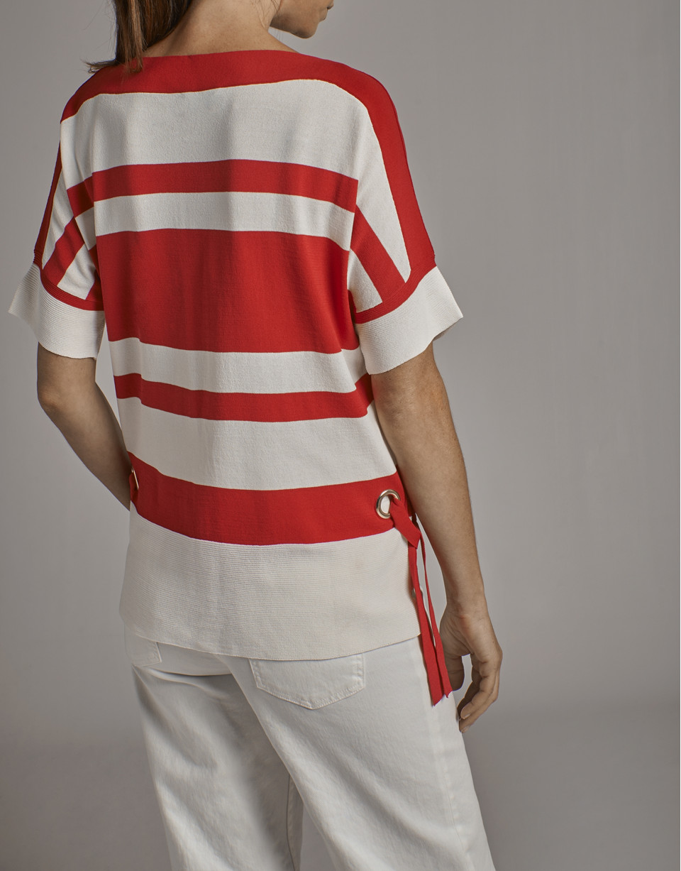 Jersey oversize manga murciélago rayas rojo y crudo