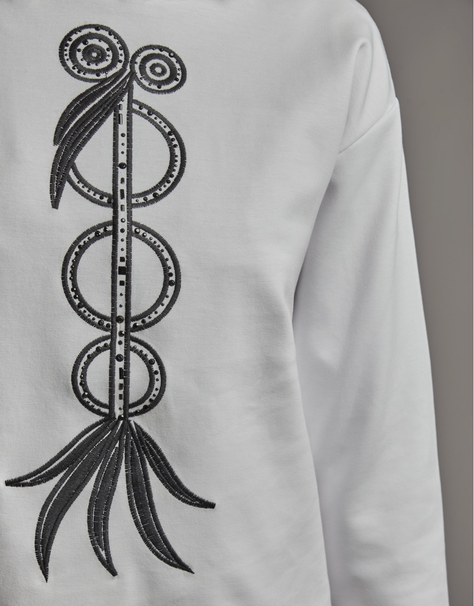 White sweatshirt with embroidered bird print ... | Roberto Verino