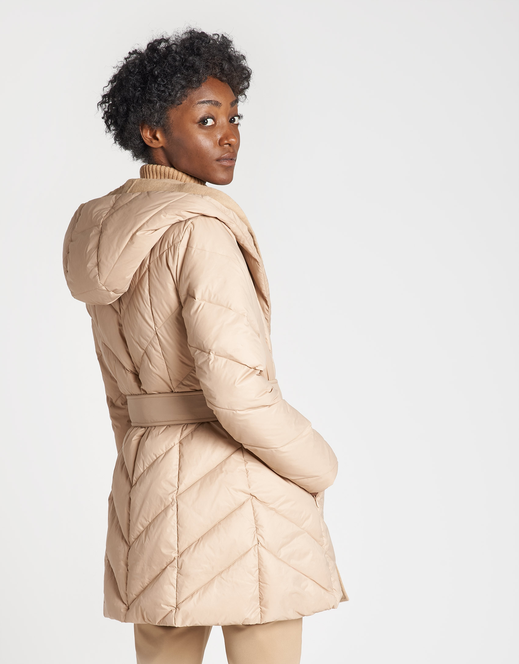 Beige quilted coat with vest inside - OI20 - % | Roberto Verino