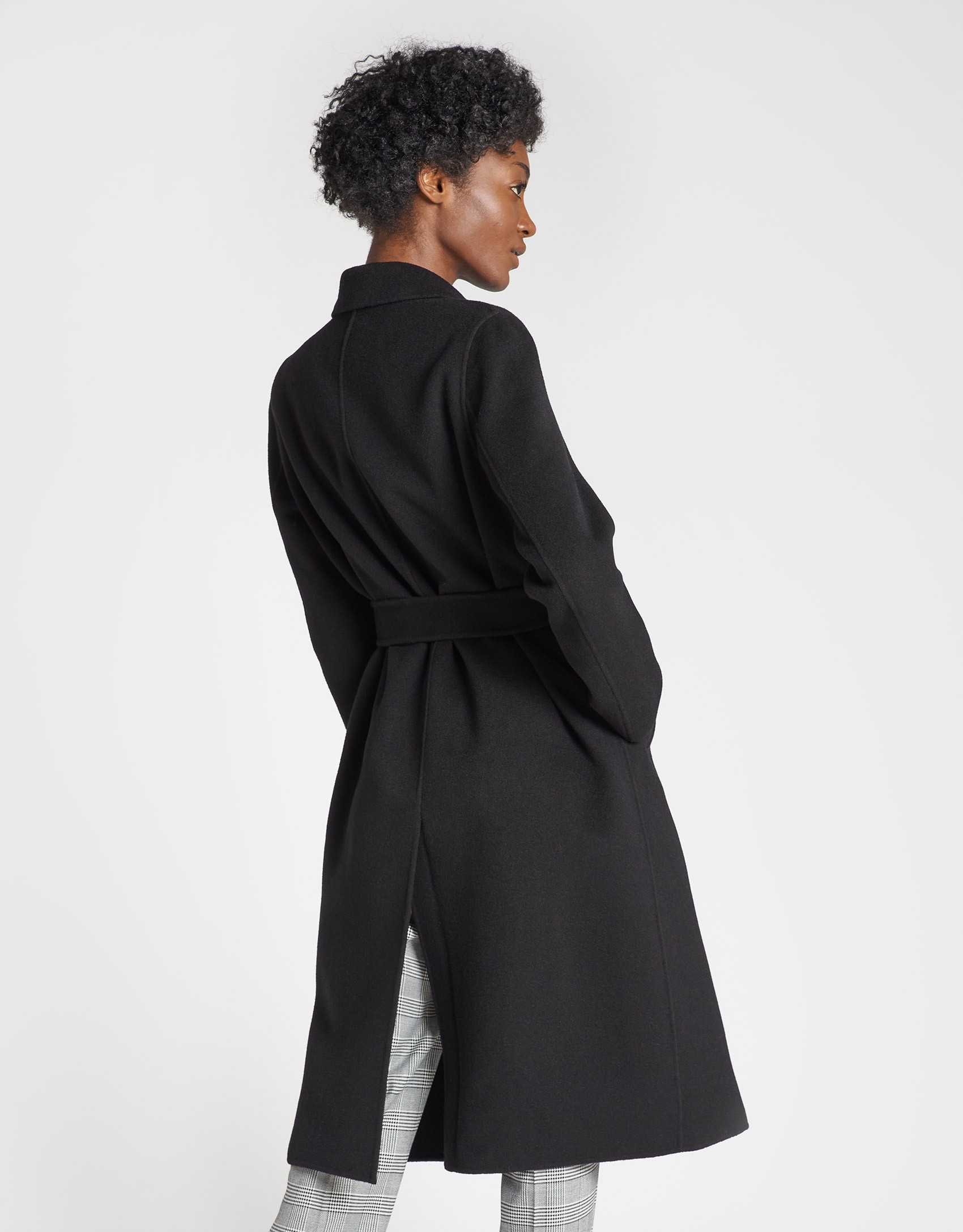 Black double-faced wool coat - OI20 - % | Roberto Verino