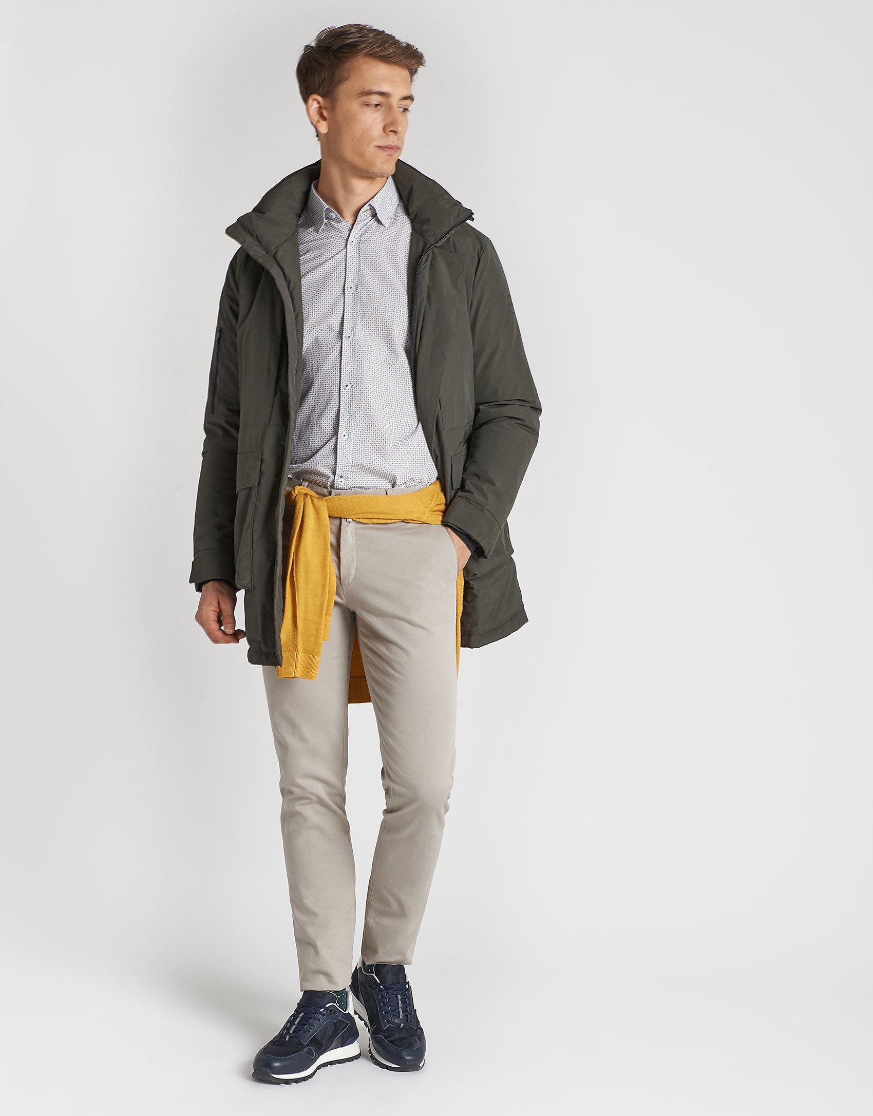 Pantalón chino slim beige - Hombre - OI2020 | Roberto Verino