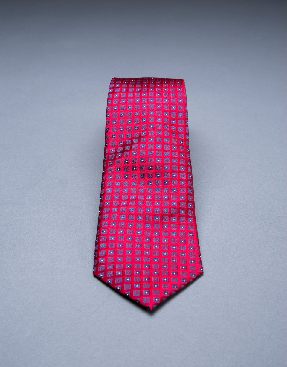 Red - blue motif tie 
