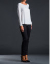 Blusa gris escote caja