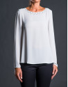 Blusa gris escote caja