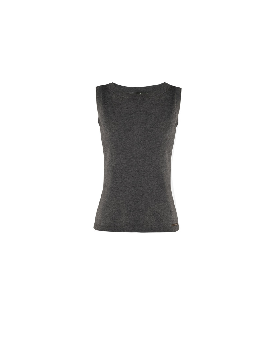 Sleevless grey round neck sweater