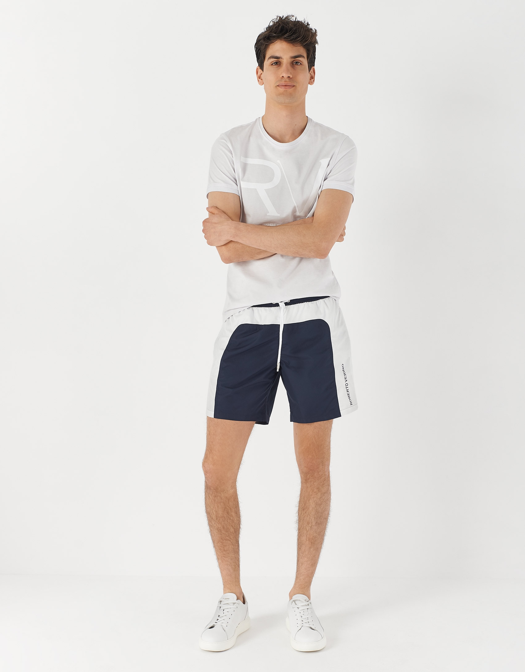 Gray cotton top with white RV logo  - Man | Roberto Verino