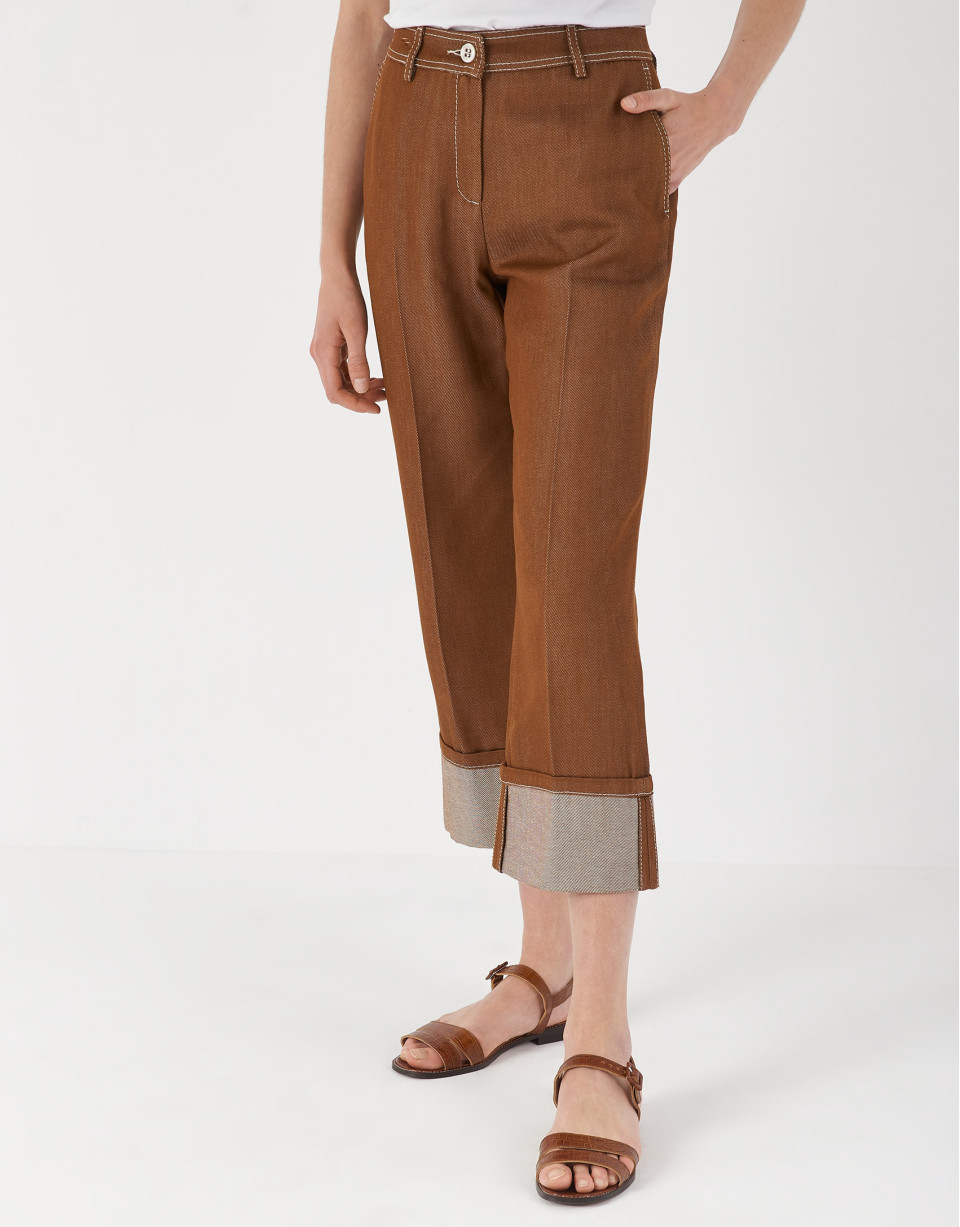 Brown high-waisted pants with turned up cuffs | Roberto Verino