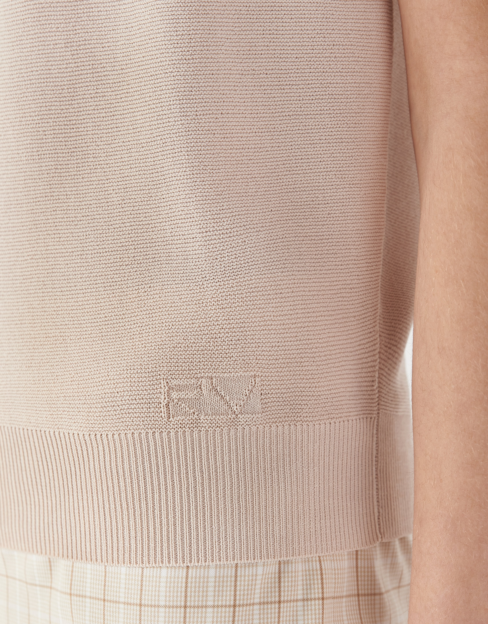 Sand-colored knit sweater with bat sleeves | Roberto Verino