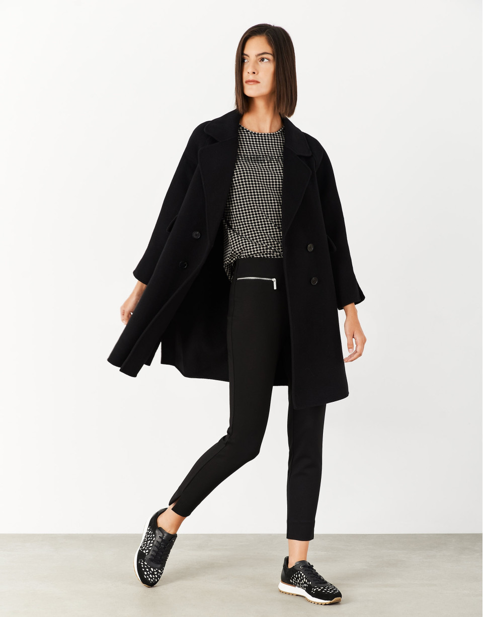 Black three-quarter wool coat - Woman - AW2021 | Roberto Verino