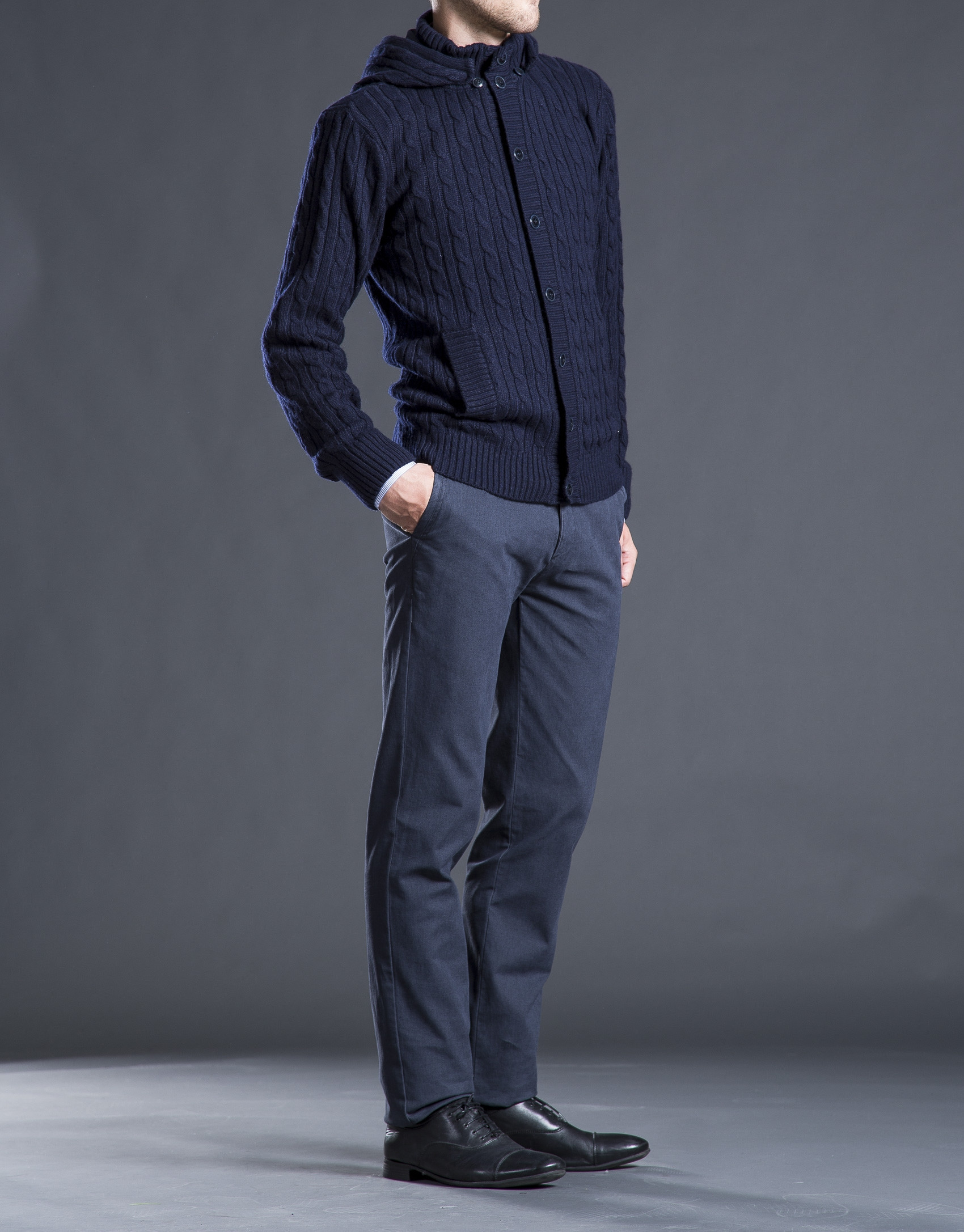 Chaqueta punto capucha desmontable marino