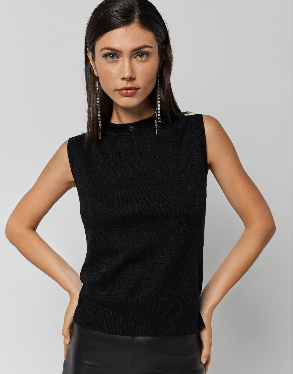 Chaleco punto fino negro con strass en cuello | Roberto Verino