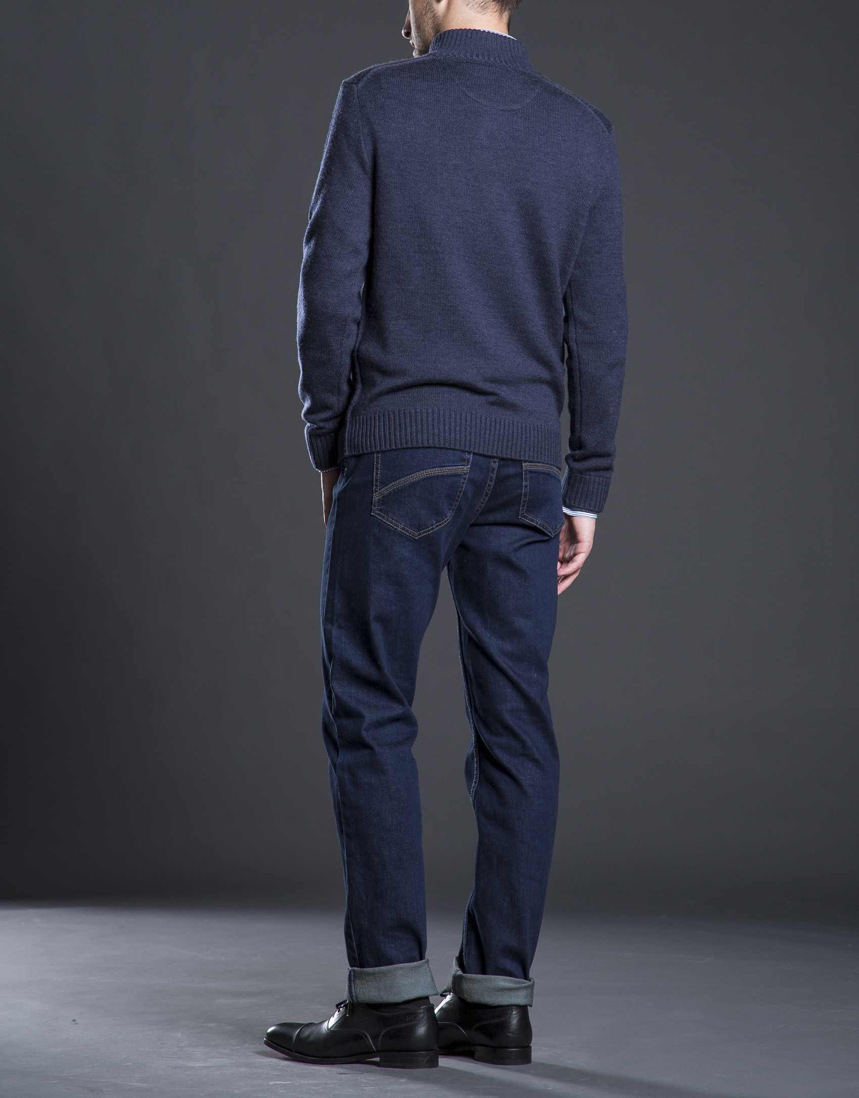 Blue structured turtle neck sweater 
