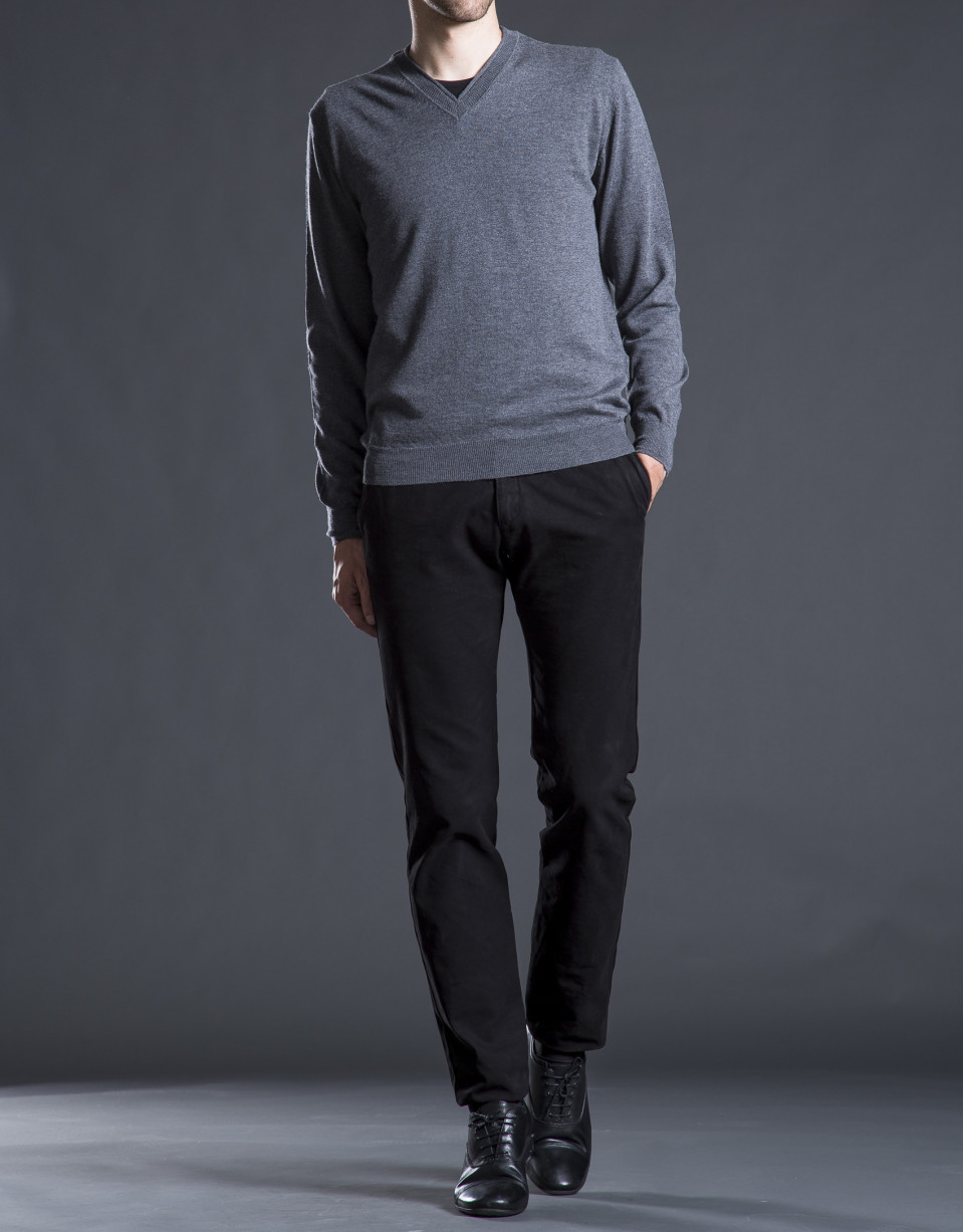Basic gray knit sweater