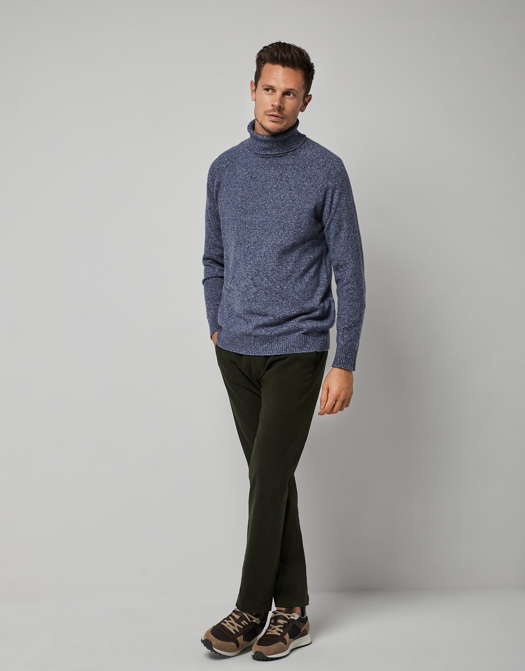 Two-tone blue wool sweater with high collar | Roberto Verino