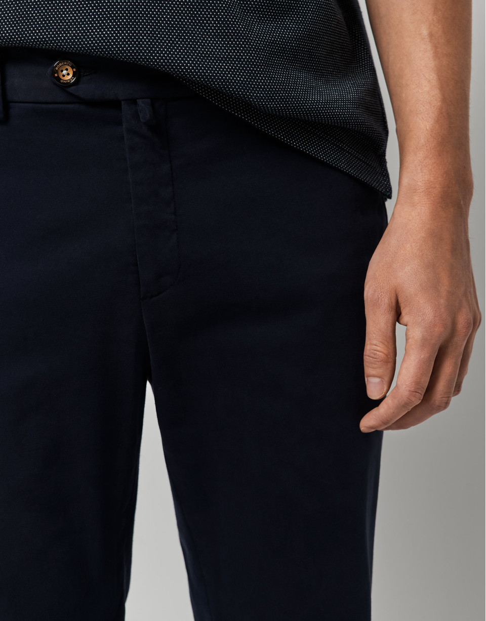 Pantalón chino tintado marino - Hombre - OI2022 | Roberto Verino