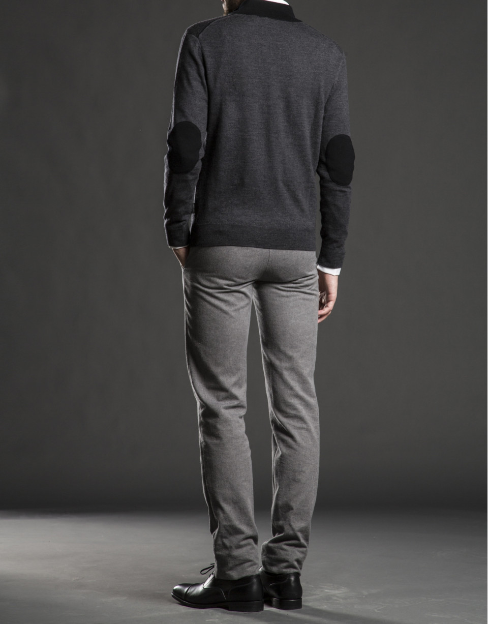 Jersey cuello cisne gris botones