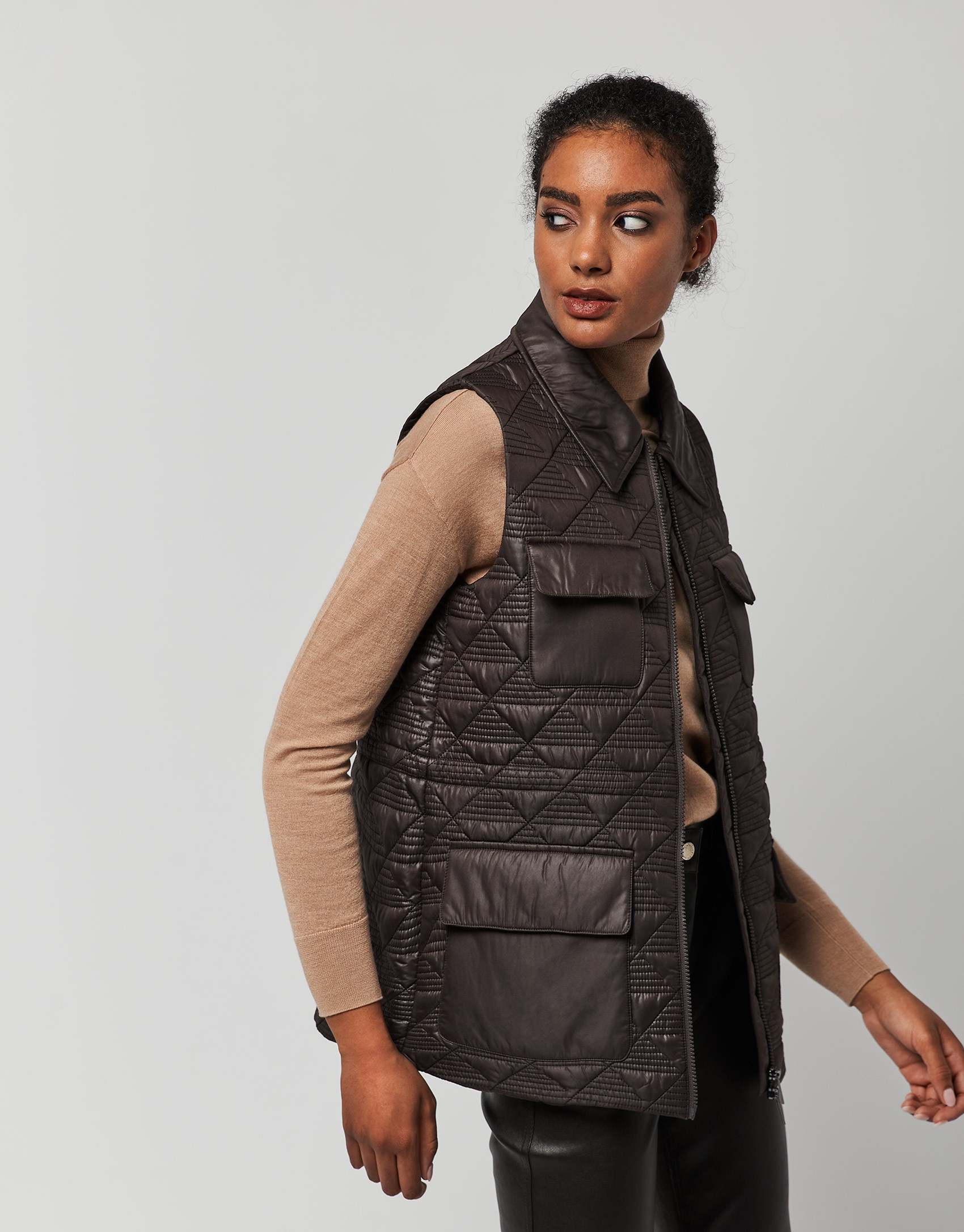 Brown tech fabric vest with four pockets | Roberto Verino