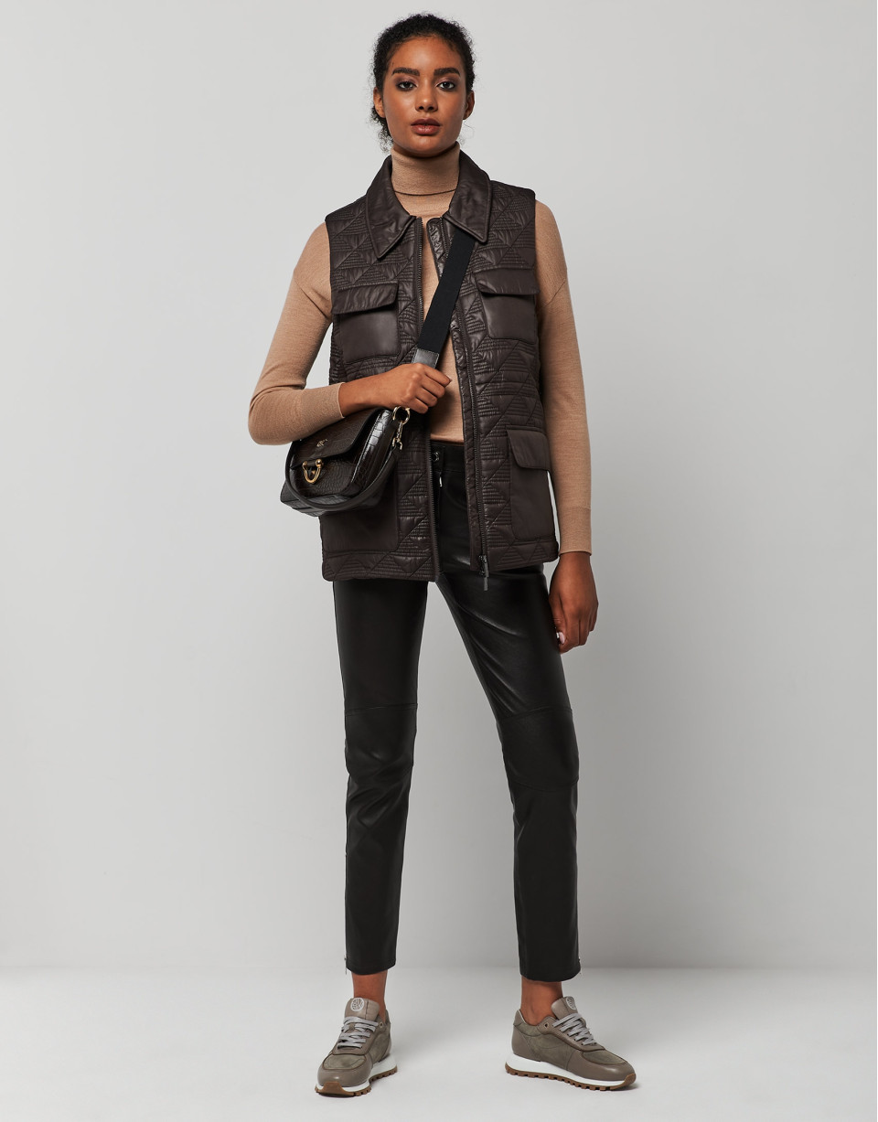 Brown tech fabric vest with four pockets | Roberto Verino