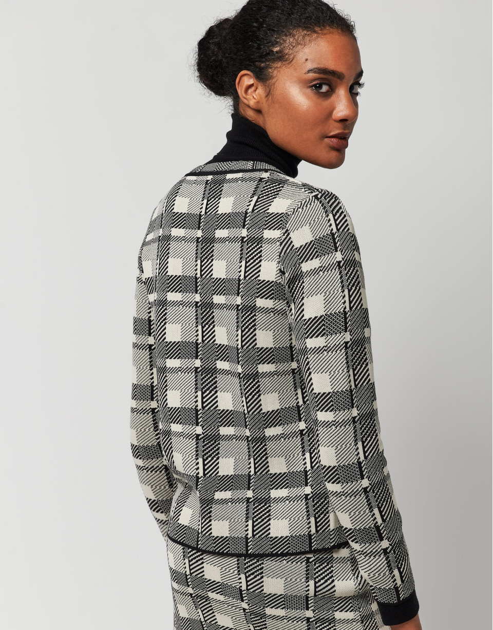 Black checked knit jacket  - Woman - AW2022 | Roberto Verino