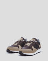 Zapatilla deportiva tonos marrones