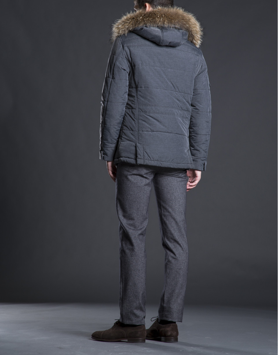Deportiva capucha pelo gris