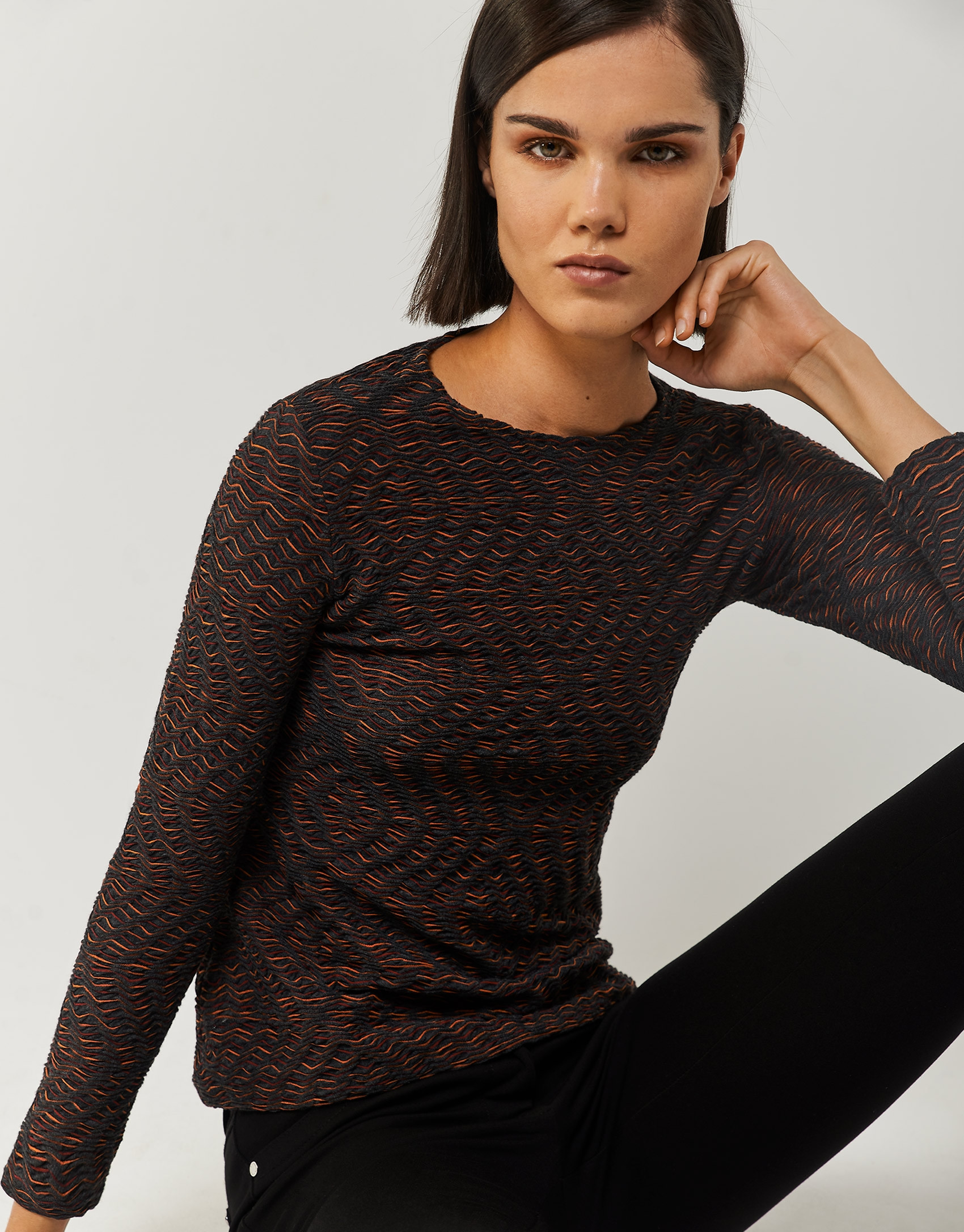 Orange knit top with gray and camel touches | Roberto Verino