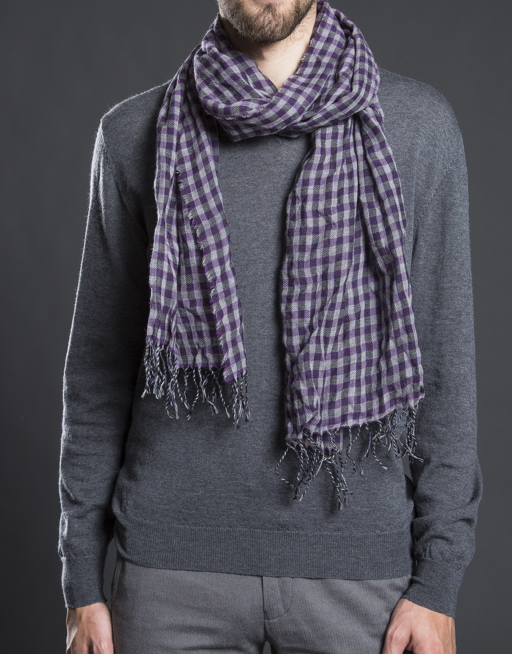 Foulard gris malva cuadros