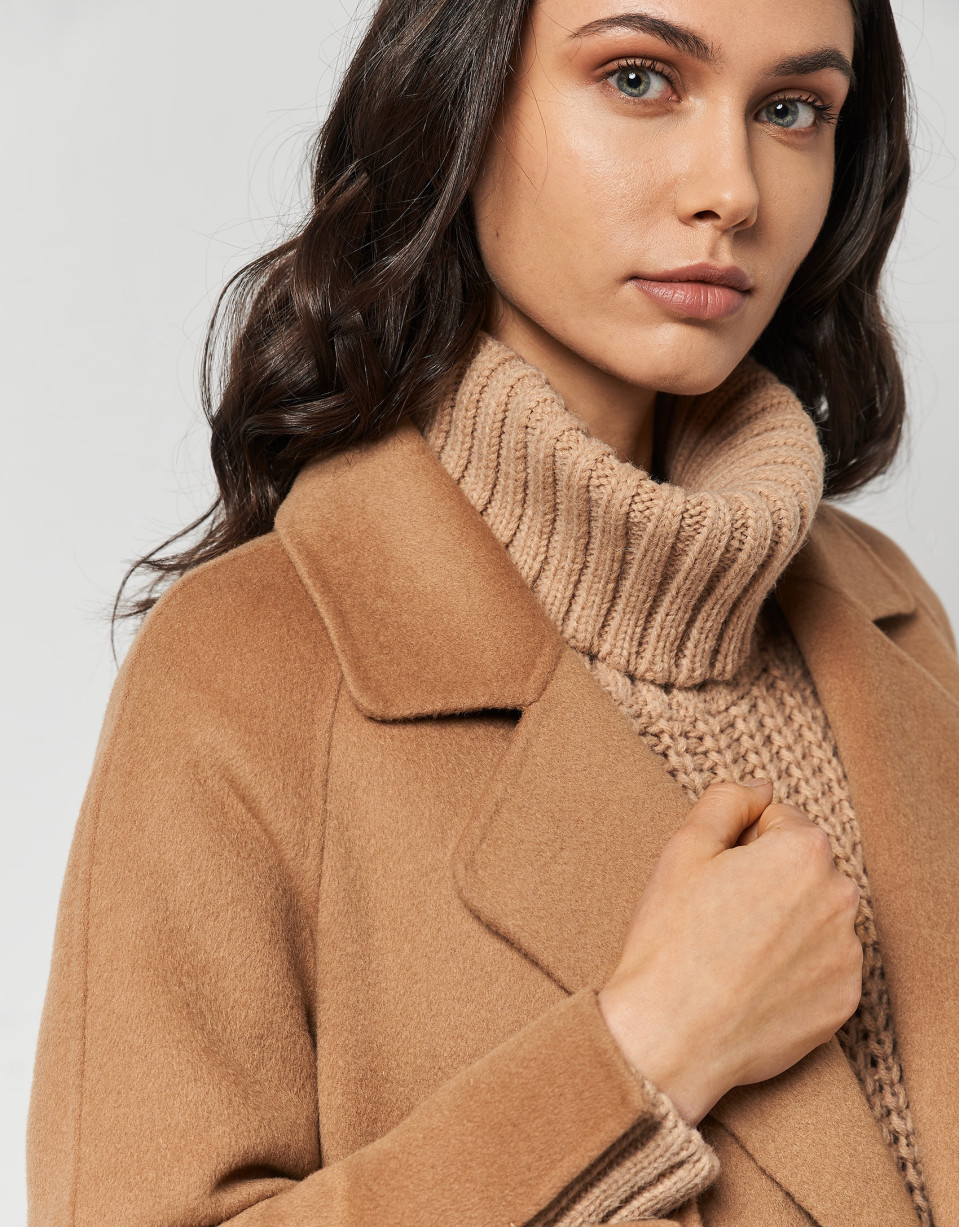 Three-quarter camel cloth jacket - Woman | Roberto Verino