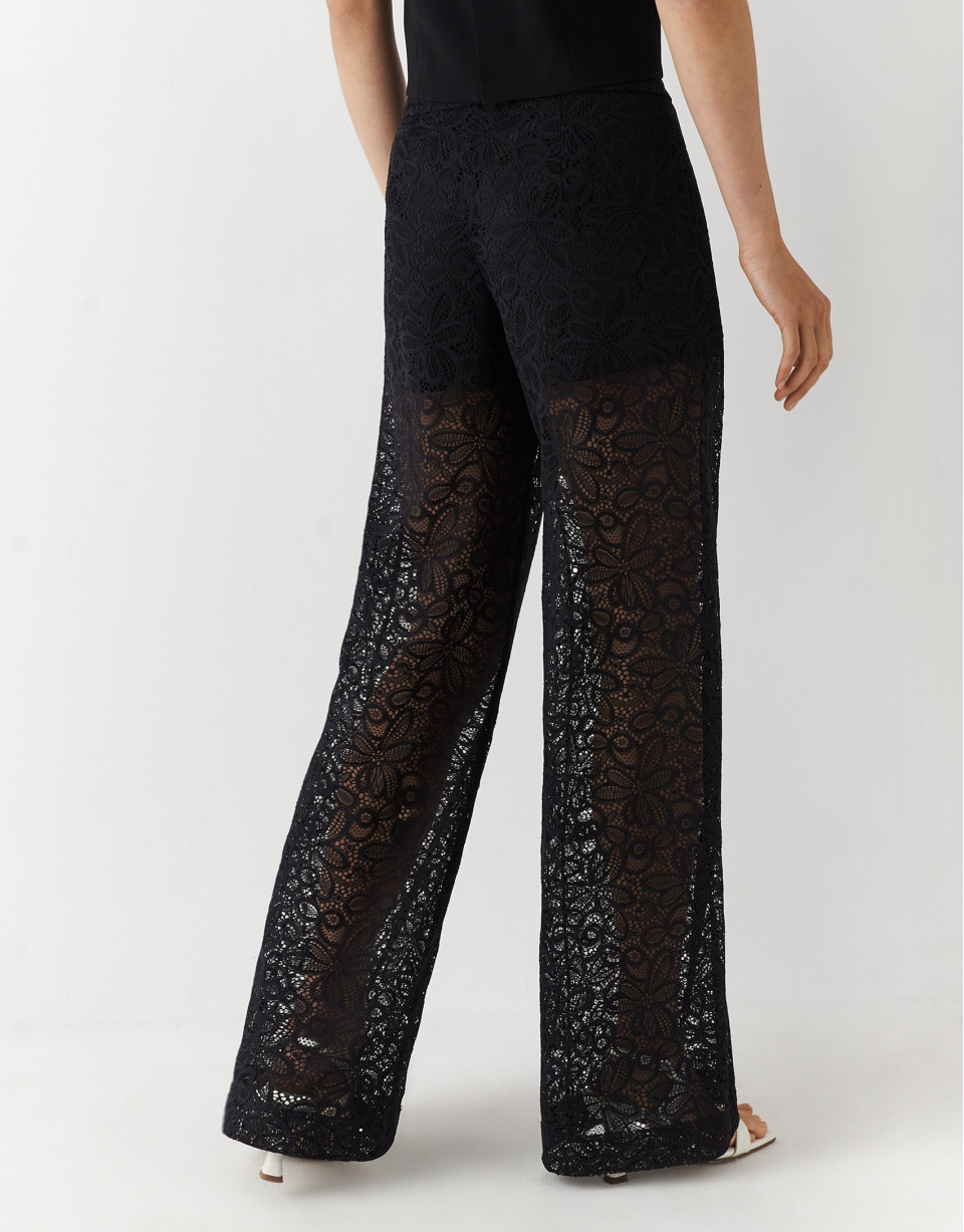Black wide pants with lace - Woman - AW2023 | Roberto Verino