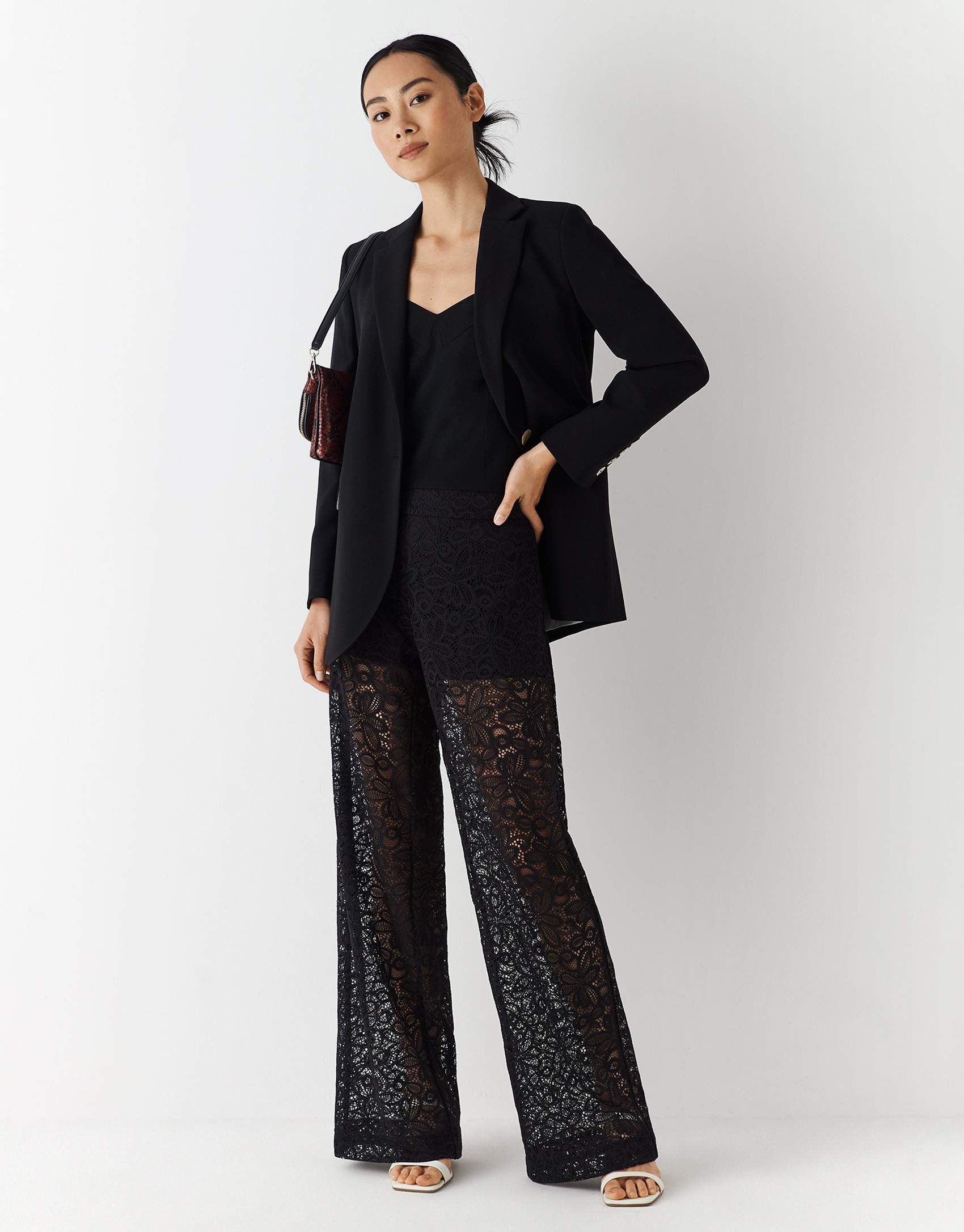 Pantalón ancho encaje negro - Mujer - OI2023 | Roberto Verino