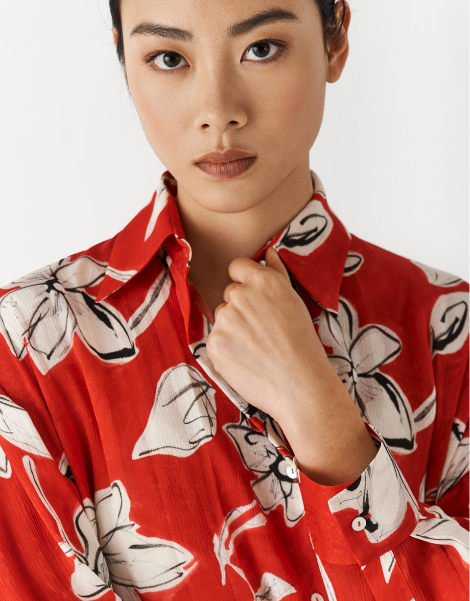 Oversize blouse with red and white floral ... | Roberto Verino