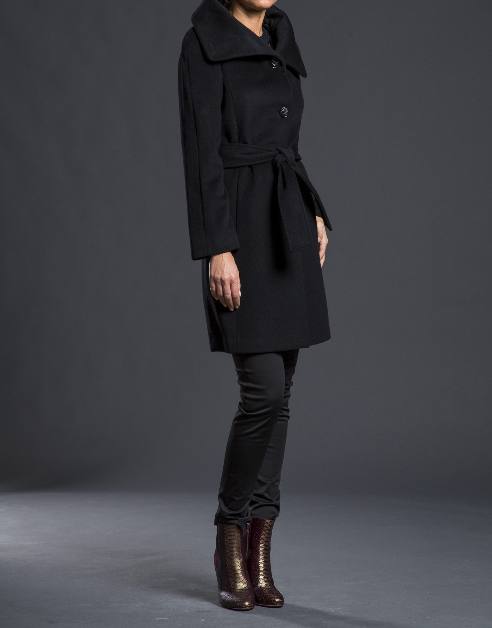 Black coat with large collar 