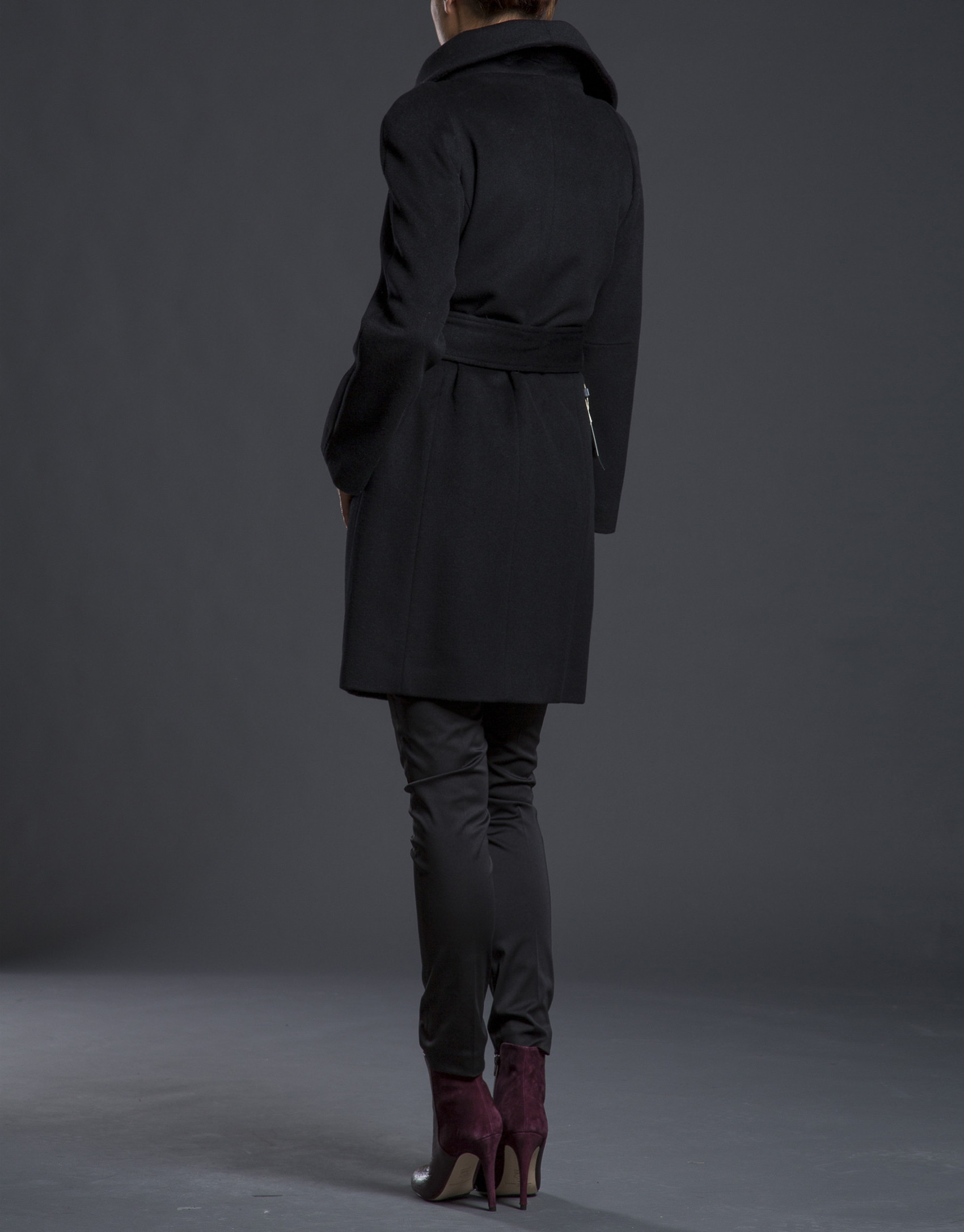 Black coat with large collar 