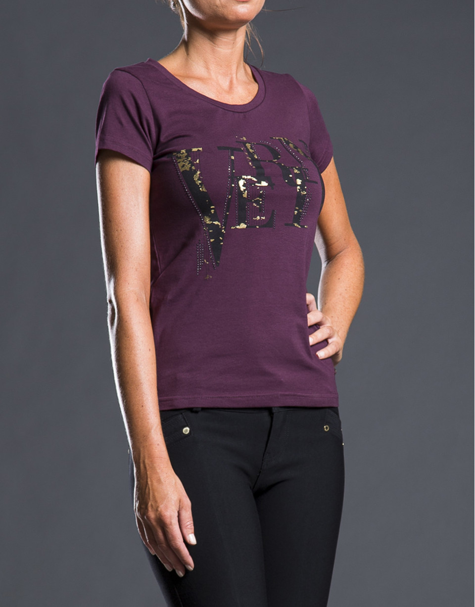 Fuchsia t-shirt with RV logo