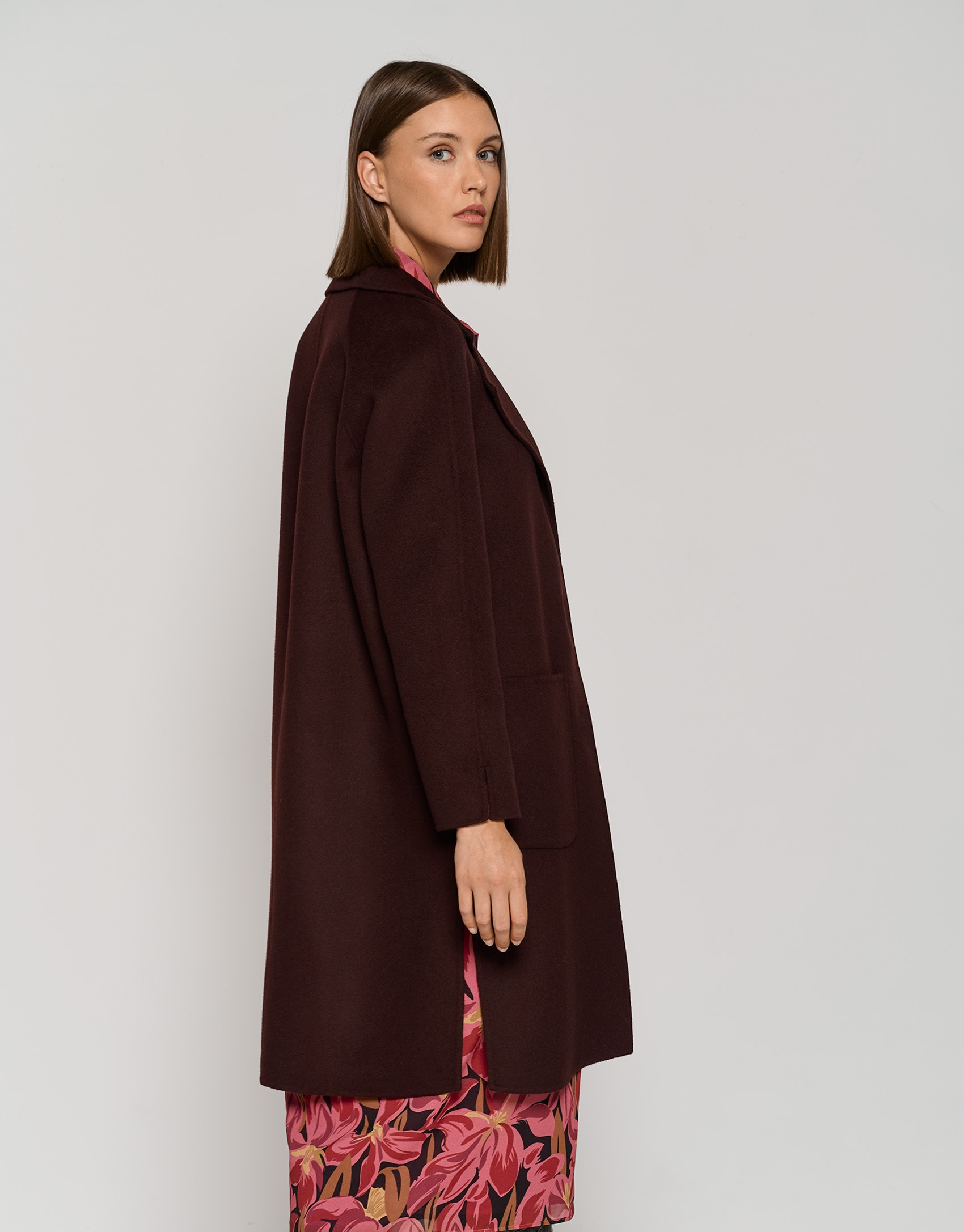 Long maroon double-faced cloth coat with side... | Roberto Verino