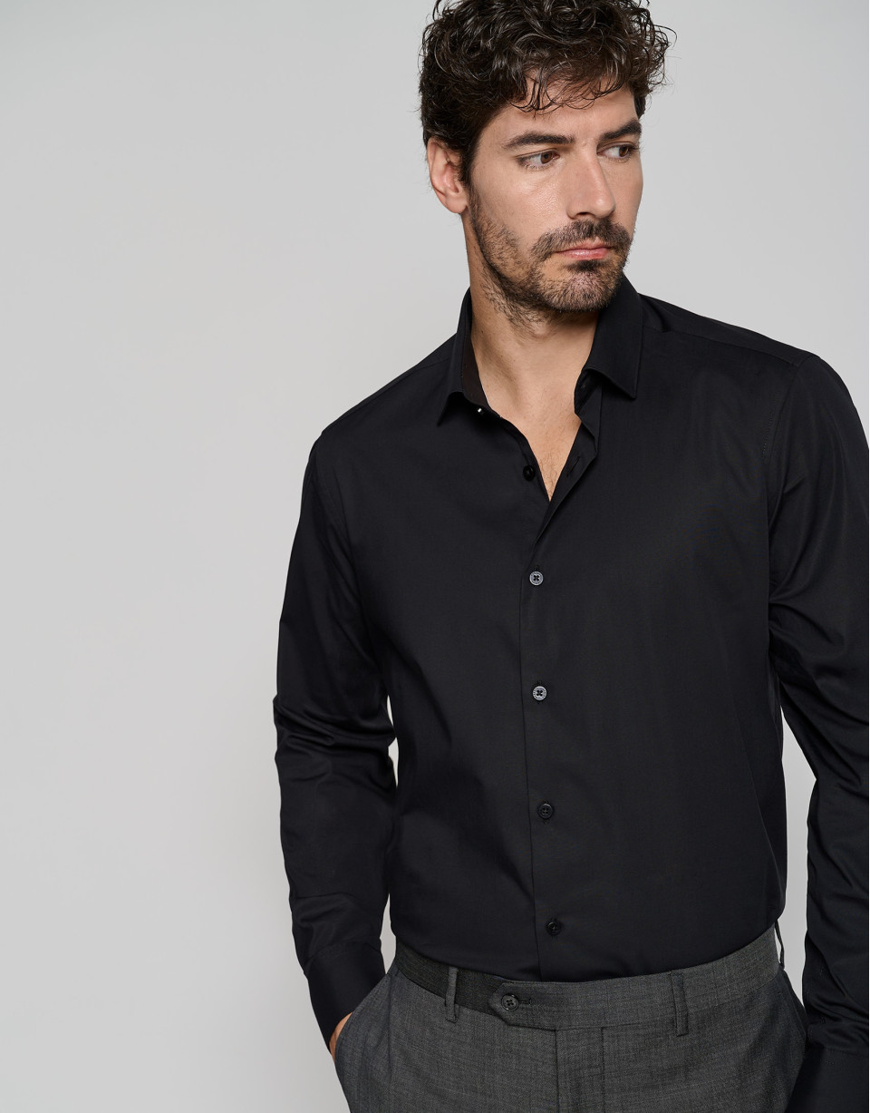 Camisa vestir slim liso negro - Hombre - OI2023 | Roberto Verino