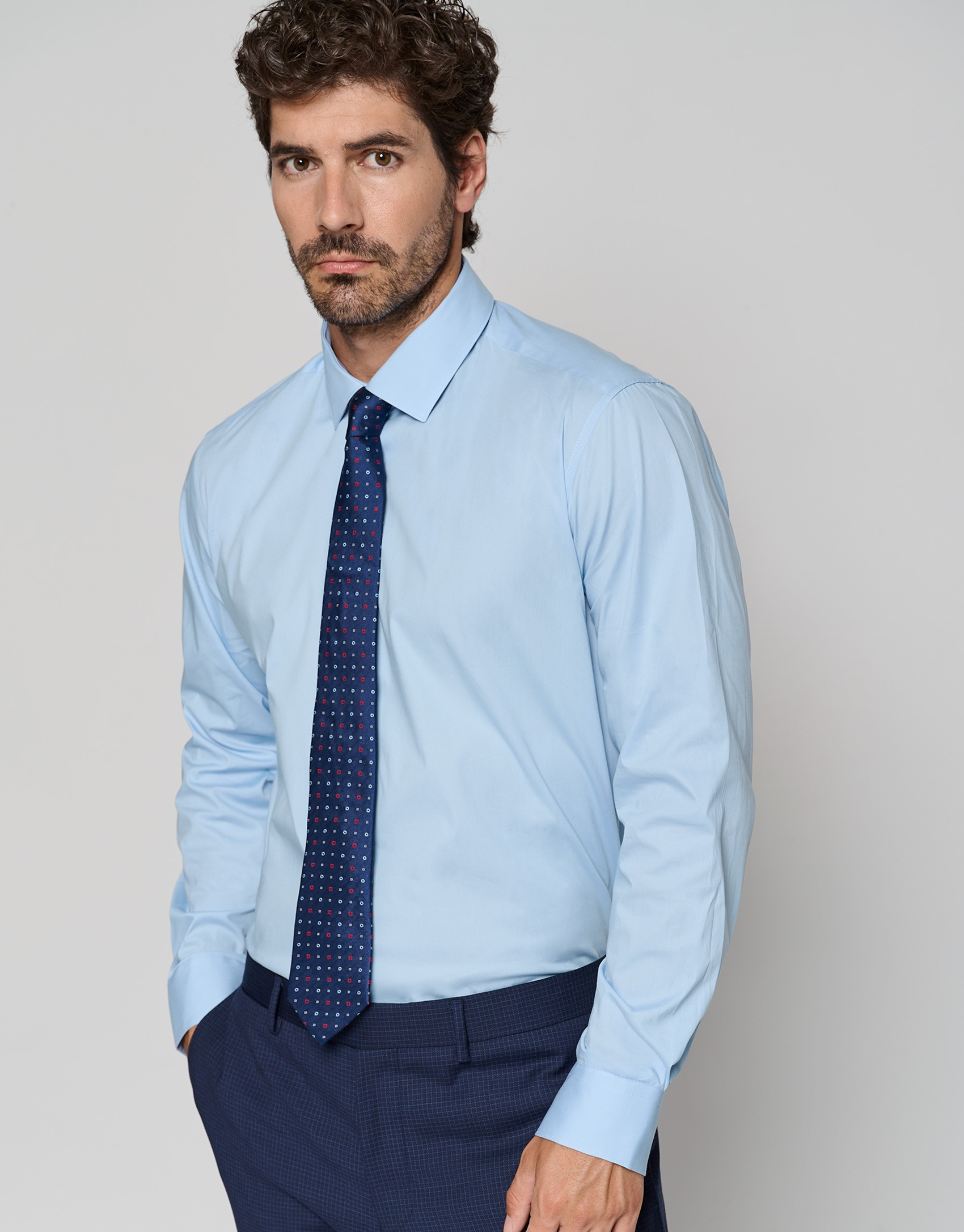Light blue slim fit dress shirt - Man - AW2023 | Roberto Verino